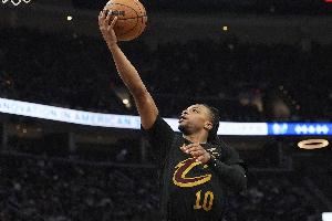 找找感觉!加兰首秀半场出战14分钟 8中3&三分5中2拿8分2板3助