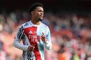 邮报:阿森纳1月考虑外租恩瓦内里,愿听取对马丁内利等人的报价